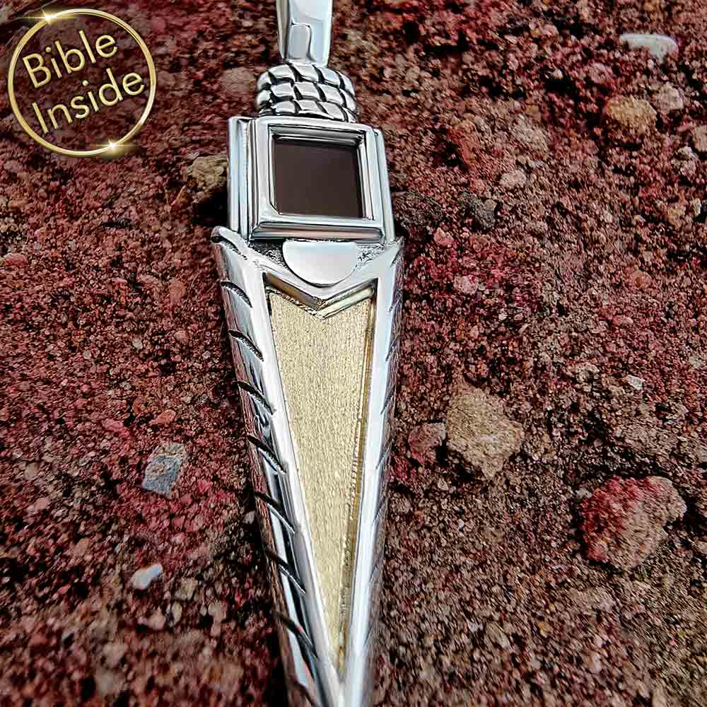 Valentine’s present necklace for him, cool Valentine's day gift idea