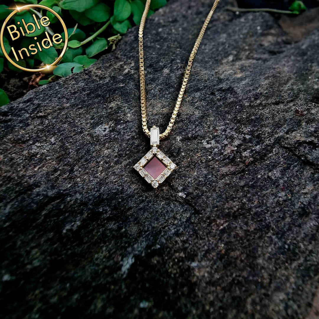 Women’s Christian gold necklace with geometric rhombus pendant