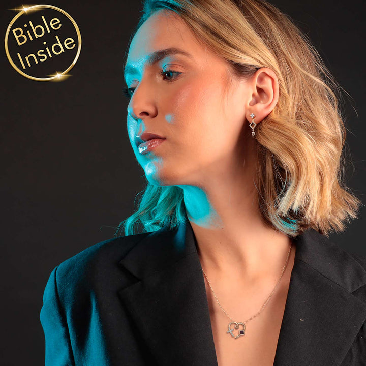 Women's Bible on jewelry with elegant princess heart – faith accessory