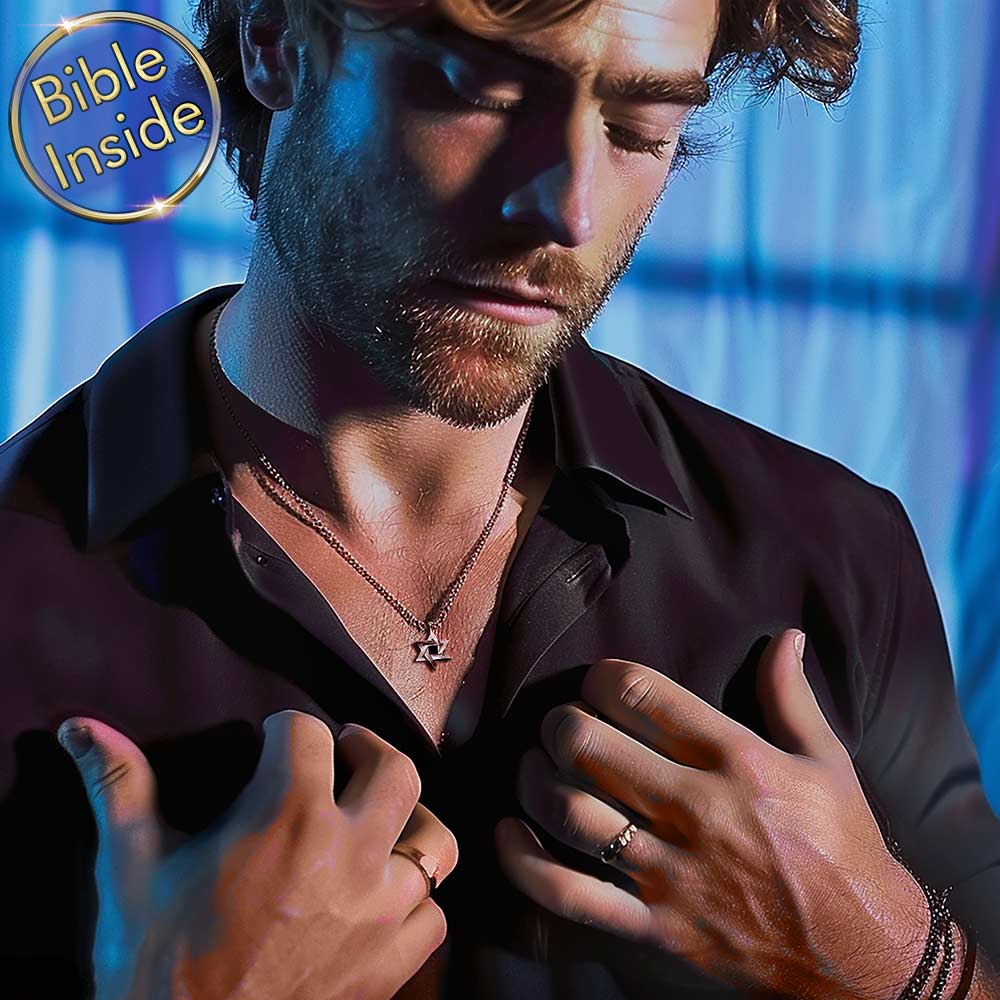 Valentine's day present idea for boyfriend – men's Star of David necklace with New Testament