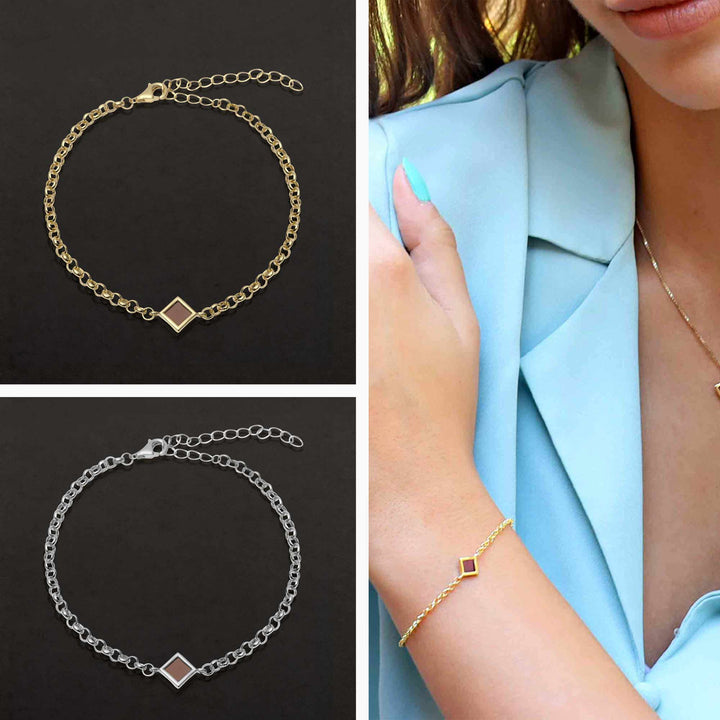 Pocket Bible bracelet with essence design in gold – Christian jewelry for women